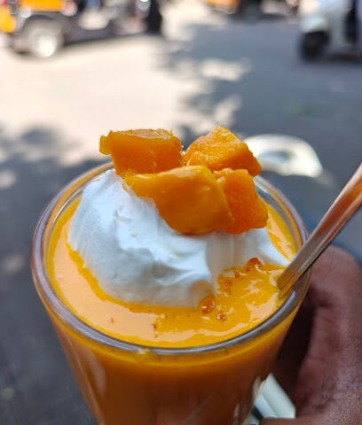 Alankar Juice Centre