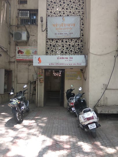 Dr Sanjeev Dole