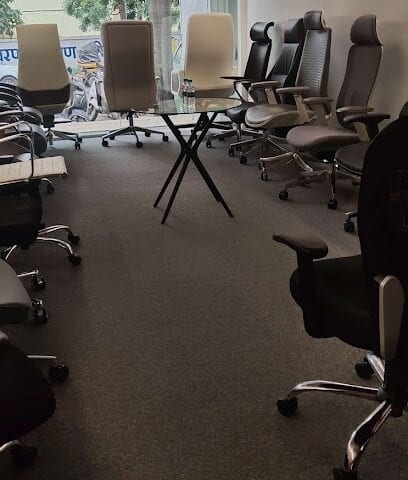 Solitaire Seating Collection (Experience centre)